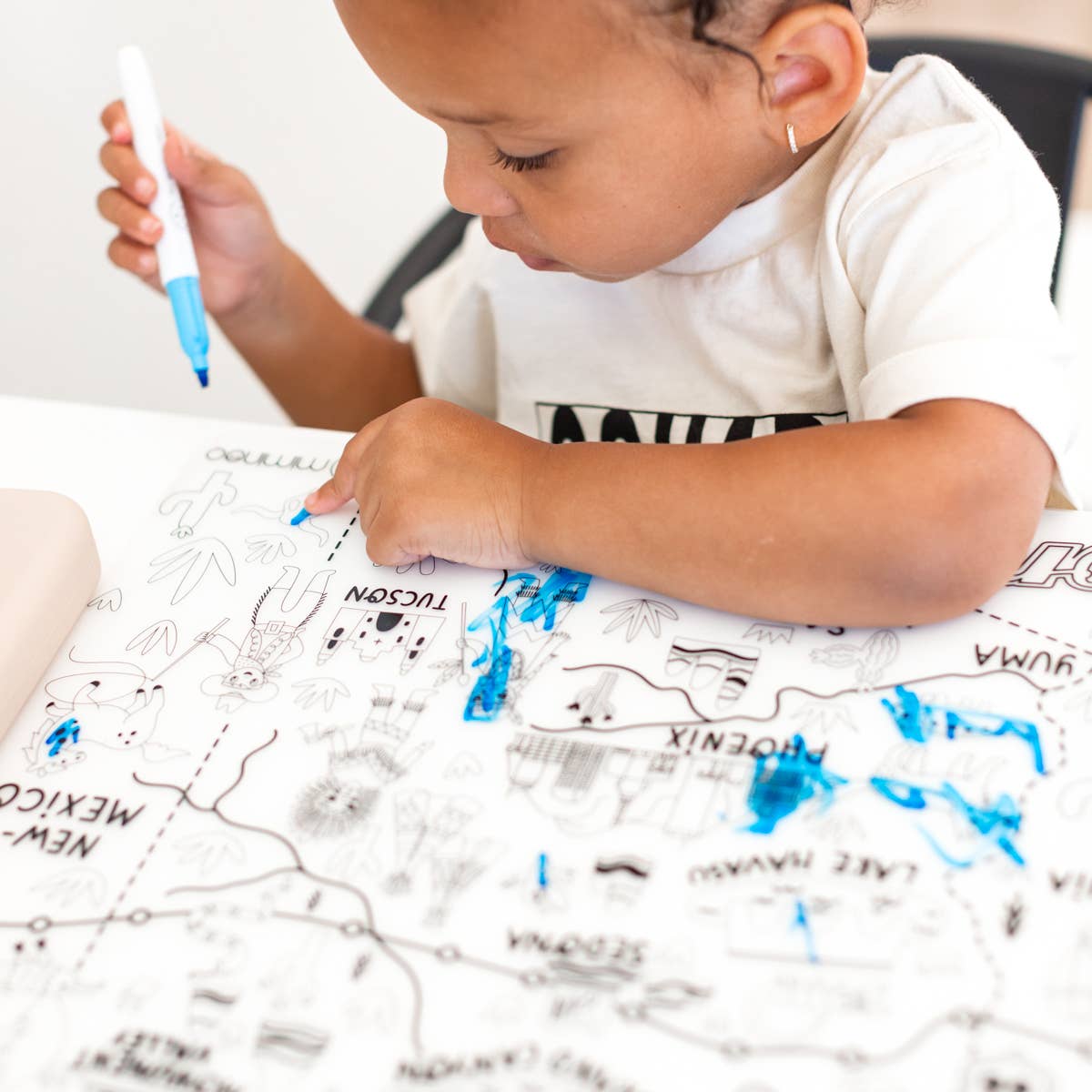 Silicone Reusable Coloring Mat & markers set Arizona